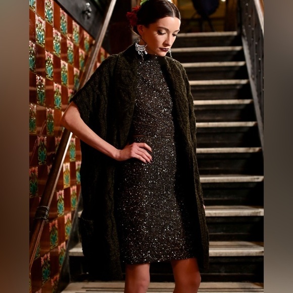 Alice + Olivia/ Darryl army olive green Oversized Duster Sweater cardigan M - Picture 4 of 7